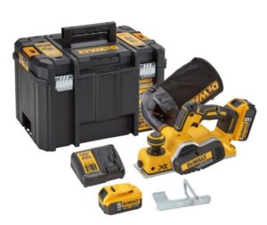 DEWALT STRUG 18V 2 x 5