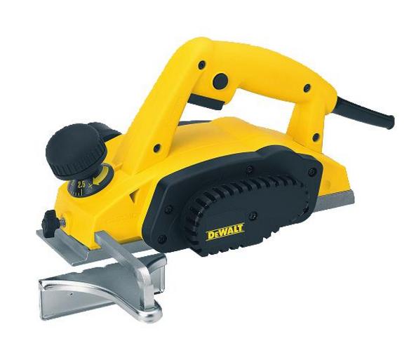 DEWALT STRUG 600W 82mm 0-2 DEWALT STRUG 600W 82mm 0-2
