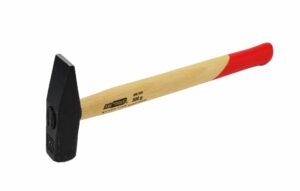 AWTOOLS MŁOTEK ŚLUSARSKI 0,5 kg TRZONEK DREWBLACK LINE